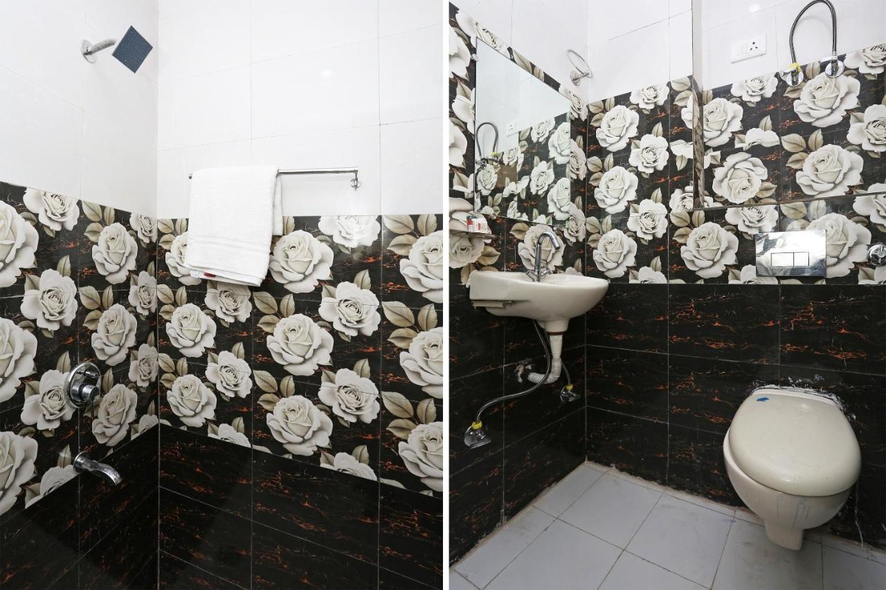 Oyo Rose Residency Near Dwarka Sector 9 Metro Station 호텔 뉴델리 외부 사진